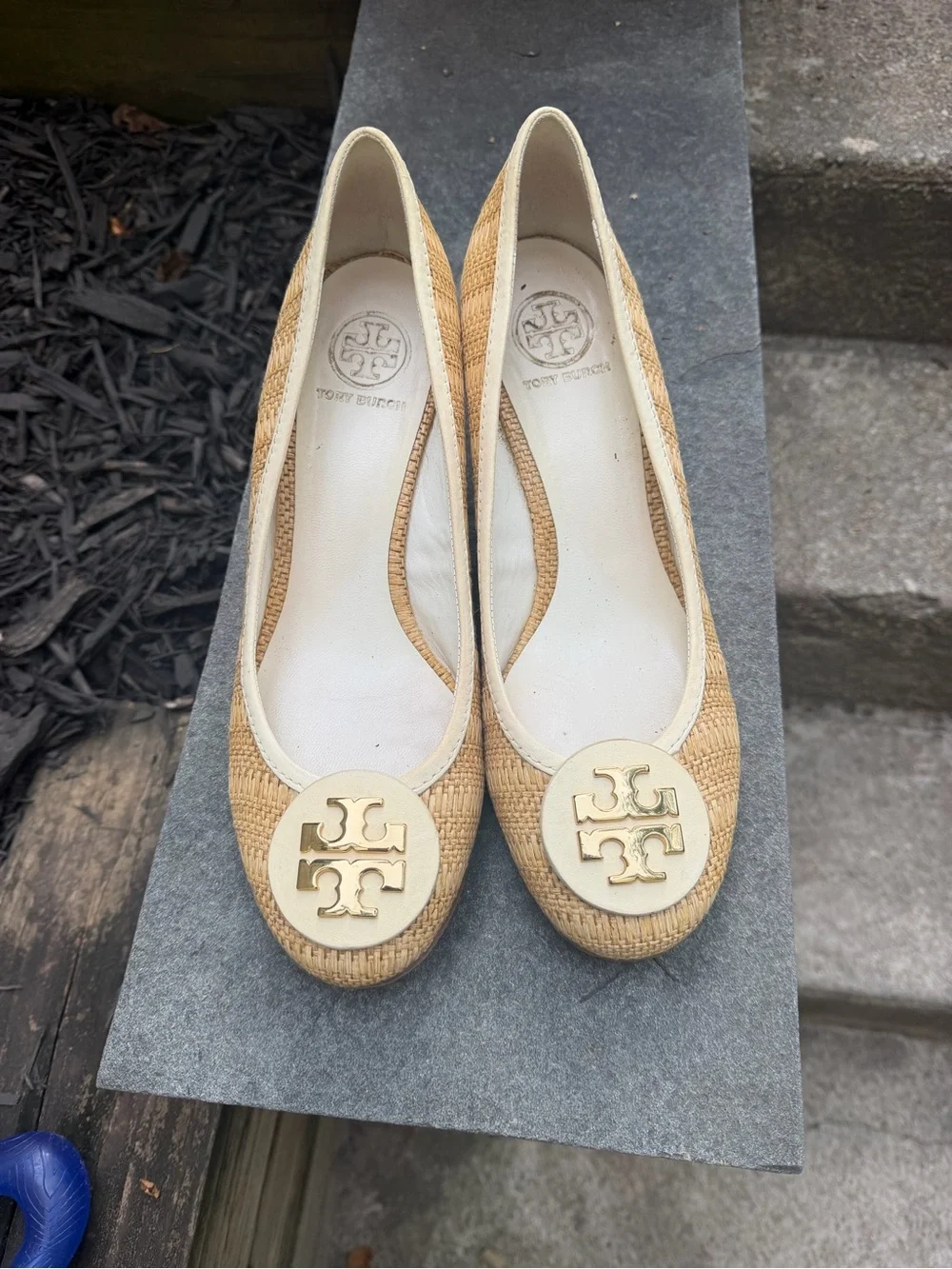 Stunning Tory Burch Reva chunky heel shoes very good condition